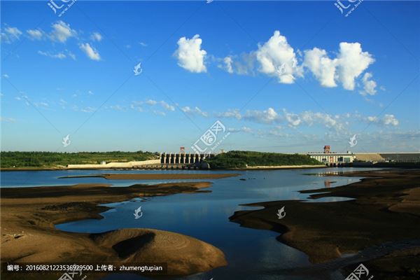 尼尔基水利枢纽