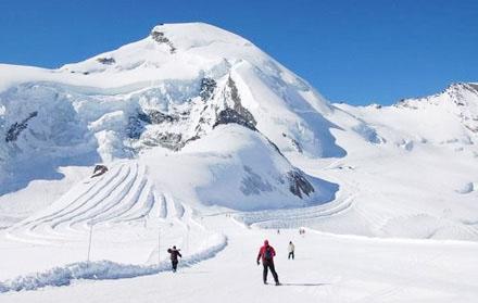 怀北国际滑雪场
