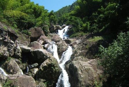 长毛岭野鹿驯旅游区