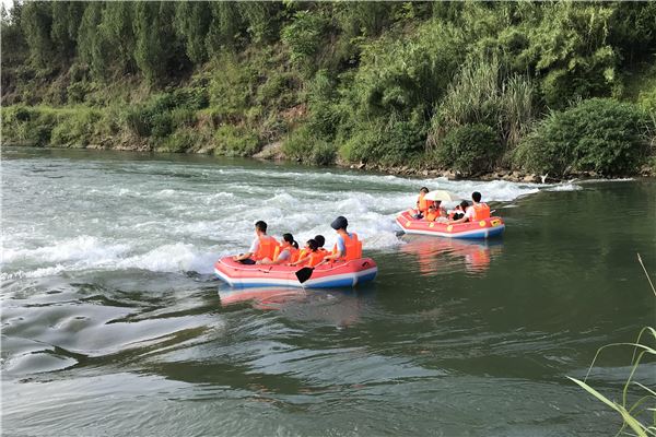 长滩河漂流