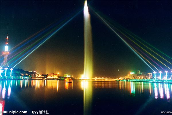 亚洲第一高喷泉