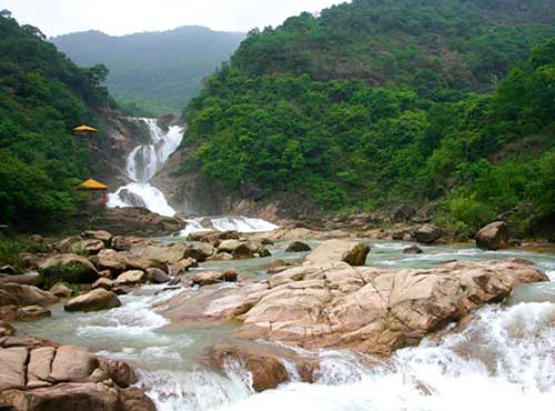 三寨谷森林公园